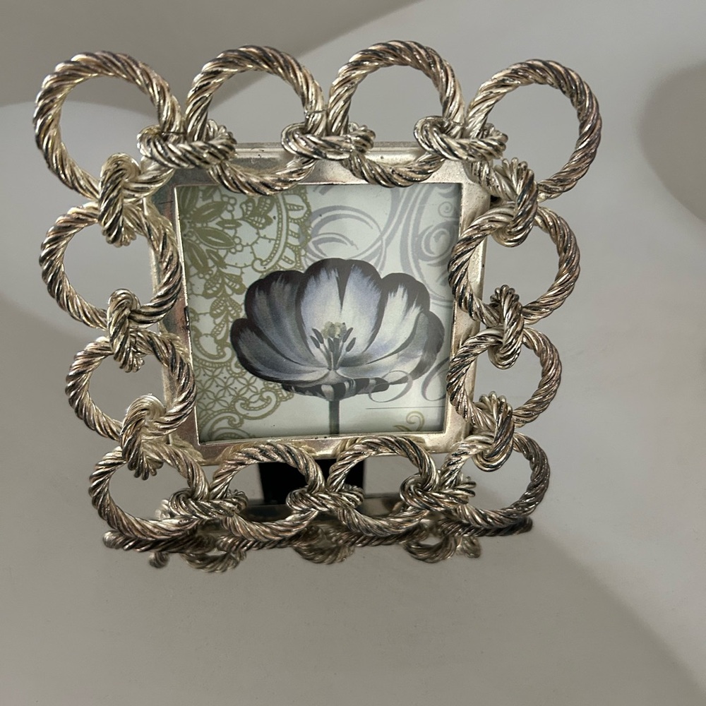 Elegant Silver Rings Photo Frame (3x3 photo)